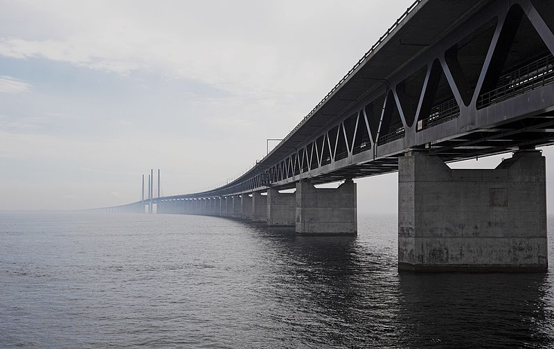 800px-20190613-resundsbron-48059968461-1